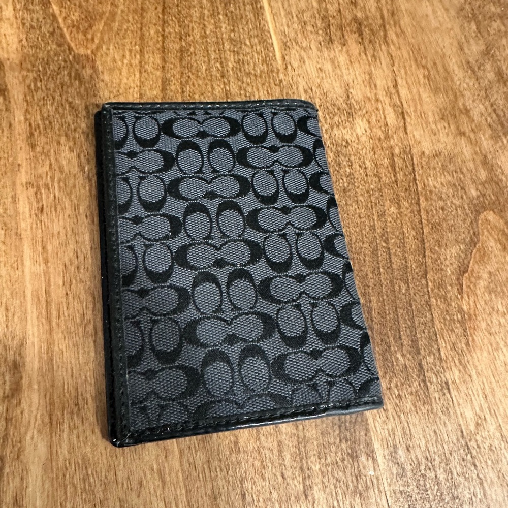 Coach Black and Gray Signature Card Case